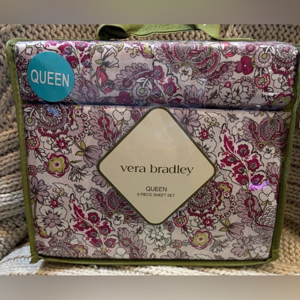 NEW Vera Bradley 6 piece Queen Sheet Set - Pink & Purple